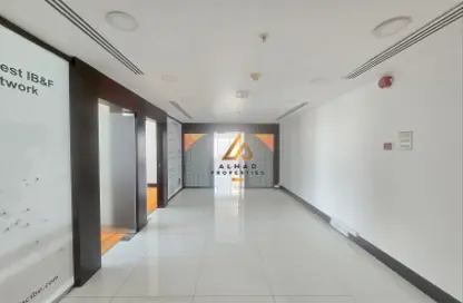Office Space - Studio for rent in Sheikh Zayed Road - Dubai