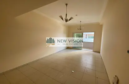 Apartment - 2 Bedrooms - 2 Bathrooms for rent in Al Khan Lagoon Tower - Al Khan Lagoon - Al Khan - Sharjah