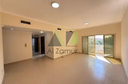 شقة - 2 غرف نوم - 2 حمامات للايجار في مساكن إيوان - مجمع دبي للإستثمار - دبي