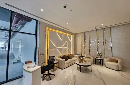 شقة - غرفة نوم - 2 حمامات للايجار في بيرلز من دانوب - الفرجان - دبي