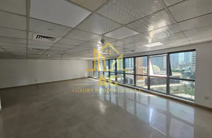 Office Space - Studio - 1 Bathroom for rent in Sheikha Noor Tower - Barsha Heights (Tecom) - Dubai
