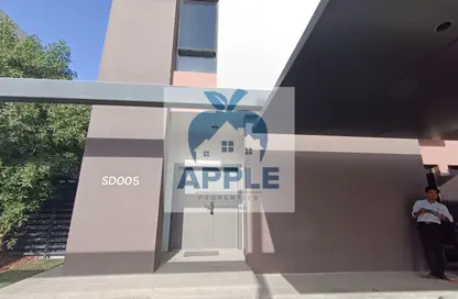 Townhouse - 3 Bedrooms - 4 Bathrooms for sale in Sarab 2 - Aljada - Sharjah