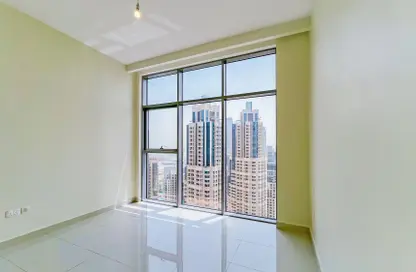 Apartment - 3 Bedrooms - 3 Bathrooms for sale in Boulevard Crescent Tower 1 - BLVD Crescent - Downtown Dubai - Dubai
