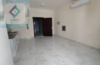 Apartment - Studio - 1 Bathroom for rent in Al Jurf 2 - Al Jurf - Ajman Downtown - Ajman
