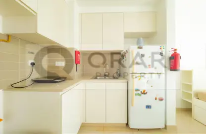 Apartment - Studio - 1 Bathroom for rent in Hayat Boulevard-1A - Hayat Boulevard - Town Square - Dubai