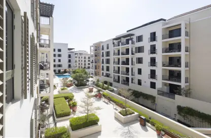 Apartment - 2 Bedrooms - 2 Bathrooms for sale in Port de La Mer - La Mer - Jumeirah - Dubai