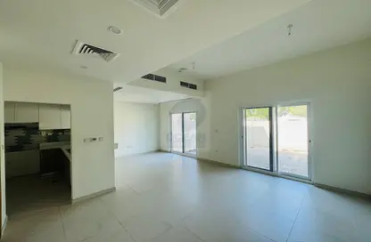 Empty Room image for: Villa - 3 Bedrooms - 4 Bathrooms for rent in Amaranta - Villanova - Dubai Land - Dubai, Image 1