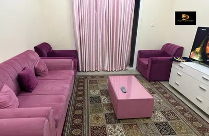 شقة - 2 غرف نوم - 2 حمامات للايجار في شارع التعاون الجديد - التعاون - الشارقة