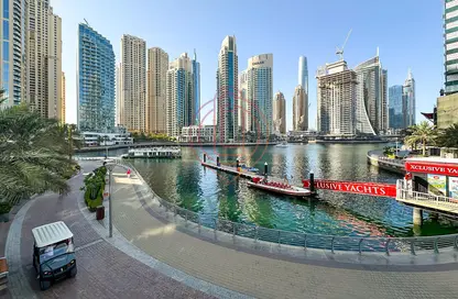 Apartment - Studio - 1 Bathroom for rent in Marina View - Dubai Marina - Dubai