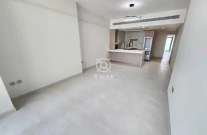 Apartment - 1 Bedroom - 2 Bathrooms for rent in Herad Tower - Jumeirah Village Circle - Dubai