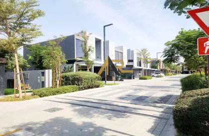 Townhouse - 4 Bedrooms - 5 Bathrooms for rent in Robinia - Masaar - Tilal City - Sharjah