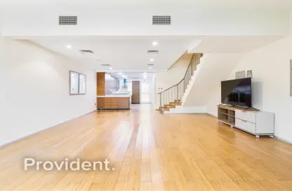 فيلا - 4 غرف نوم - 4 حمامات للايجار في فلل سيدني - منطقة 18 - قرية الجميرا سركل - دبي