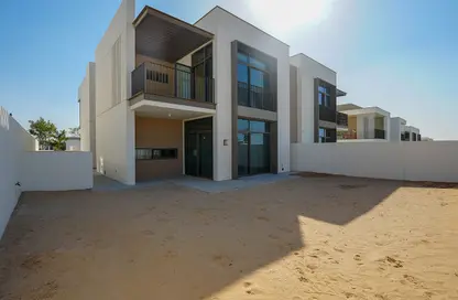 Villa - 4 Bedrooms - 5 Bathrooms for rent in Tilal Al Furjan - Al Furjan - Dubai