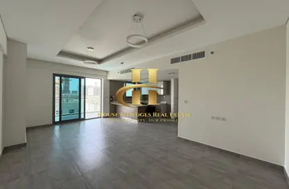 Apartment - 1 Bedroom - 2 Bathrooms for rent in Alpha Green Tower - Jumeirah Village Circle - Dubai