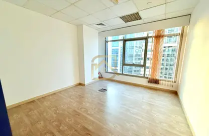 Office Space - Studio - 1 Bathroom for sale in Grosvenor Business Tower - Barsha Heights (Tecom) - Dubai