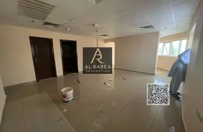 Apartment - 2 Bedrooms - 1 Bathroom for rent in Al Rashidiya Towers - Al Rashidiya - Ajman Downtown - Ajman