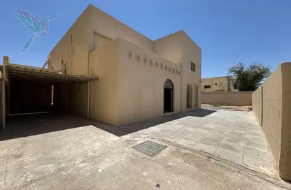 فيلا - 5 غرف نوم - 6 حمامات للايجار في الدفينة - اشارج - العين