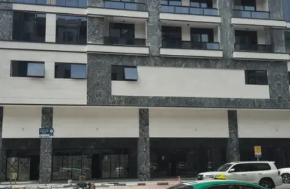 شقة - غرفة نوم - 2 حمامات للايجار في تجارية مويلح - الشارقة