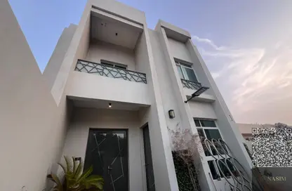 Villa - 5 Bedrooms - 7 Bathrooms for sale in Al Mowaihat 2 - Al Mowaihat - Ajman