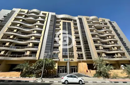 Apartment - 1 Bedroom - 2 Bathrooms for sale in Axis Residence 1 - Axis Residence - Dubai Silicon Oasis - Dubai