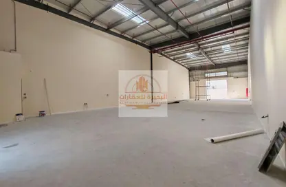 Warehouse - Studio - 2 Bathrooms for rent in Al Sajaa Industrial - Al Sajaa - Sharjah
