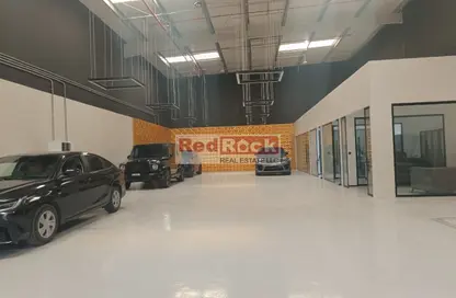 Warehouse - Studio - 1 Bathroom for rent in Al Quoz Industrial Area 4 - Al Quoz Industrial Area - Al Quoz - Dubai