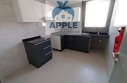 Apartment - 2 Bedrooms - 3 Bathrooms for rent in Muwaileh 3 Building - Muwaileh - Sharjah