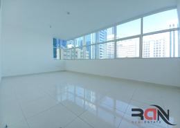 Apartment - 3 bedrooms - 3 bathrooms for rent in Golden Falcon Tower - Hamdan Street - Abu Dhabi