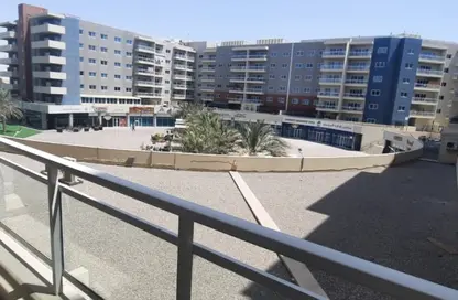 Apartment - Studio - 1 Bathroom for rent in Tower 24 - Al Reef Downtown - Al Reef - Abu Dhabi