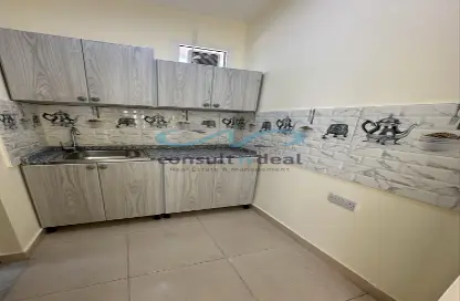 Apartment - Studio - 1 Bathroom for rent in Mohamed Bin Zayed City - Abu Dhabi