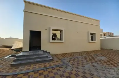 فيلا - غرفة نوم - 1 حمام للايجار في مركز محمد بن زايد - مدينة محمد بن زايد - أبوظبي