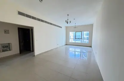 Apartment - 3 Bedrooms - 3 Bathrooms for rent in Al Khan Lagoon - Al Khan - Sharjah