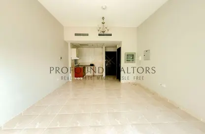 شقة - 1 حمام للايجار في برج الأبطال 1 - أبراج الأبطال - مدينة دبي الرياضية - دبي