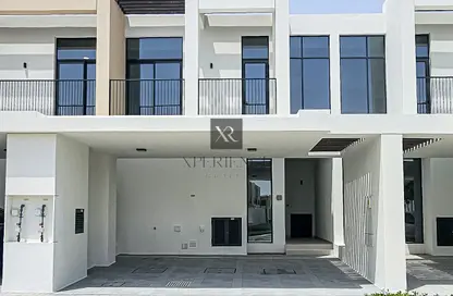 Townhouse - 3 Bedrooms - 4 Bathrooms for sale in Greenview 3 - EMAAR South - Dubai South (Dubai World Central) - Dubai