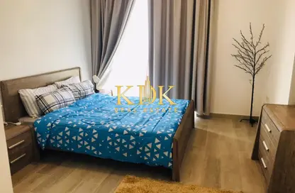 شقة - غرفة نوم - 2 حمامات للايجار في بلوم هايتس بي - بلوم هايتس - منطقة 15 - قرية الجميرا سركل - دبي