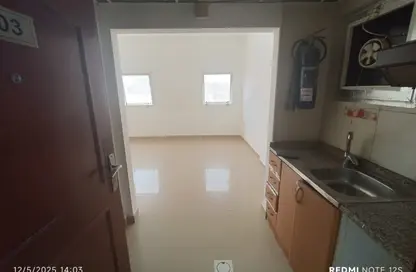 Apartment - Studio - 1 Bathroom for rent in Al Rashidiya 2 - Al Rashidiya - Ajman