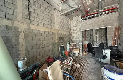 متجر - استوديو للايجار في سكن الف نون - قرية الجميرا سركل - دبي