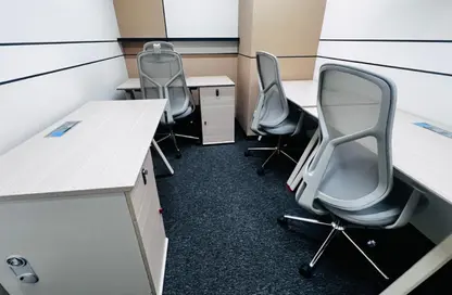 Office Space - Studio - 4 Bathrooms for rent in Health care City - Dubai Healthcare City - Bur Dubai - Dubai