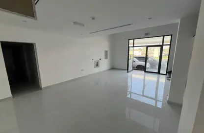 Shop - Studio - 1 Bathroom for rent in Al Naemiya Tower 2 - Al Naemiya Towers - Al Nuaimiya - Ajman