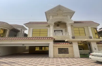 Villa - 5 Bedrooms - 7 Bathrooms for sale in Al Yasmeen 1 - Al Yasmeen - Ajman