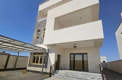 Townhouse - 7 Bedrooms - 7+ Bathrooms for sale in Al Zubair 1 - Al Zubair - Sharjah