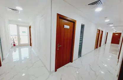Office Space - Studio - 2 Bathrooms for rent in Mankhool Road - Bur Dubai - Dubai