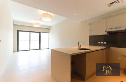 Kitchen image for: Apartment - 2 Bedrooms - 3 Bathrooms for rent in SOL Avenue - Business Bay - Dubai, Image 1
