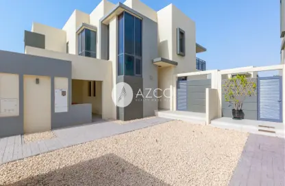 Outdoor Building image for: Villa - 4 Bedrooms - 3 Bathrooms for rent in Maple 1 - Maple at Dubai Hills Estate - Dubai Hills Estate - Dubai, Image 1