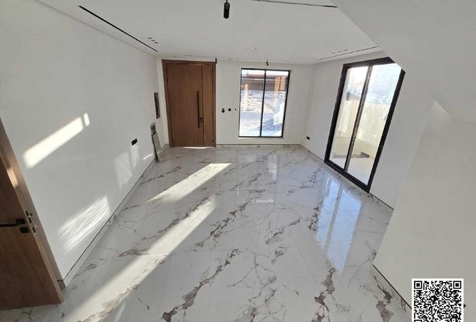 15904250 - Property Image 3