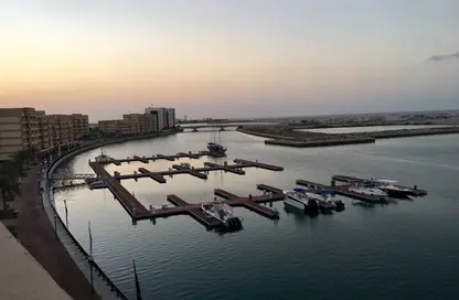 شقة - غرفة نوم - 2 حمامات للبيع في 12B البحيرة - لاجون - ميناء العرب - راس الخيمة - رأس الخيمة