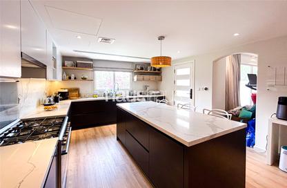 Villa - 4 Bedrooms - 5 Bathrooms for sale in Meadows 9 - Meadows - Dubai