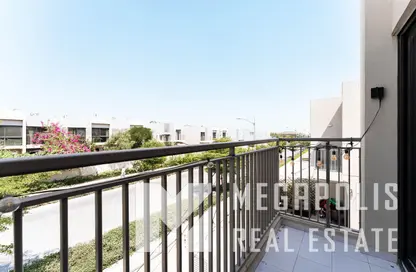 Apartment - 3 Bedrooms - 5 Bathrooms for sale in Zinnia - The Roots DAMAC Hills 2 - Damac Hills 2 - Dubai