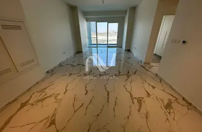 Apartment - 3 Bedrooms - 4 Bathrooms for rent in Wafra Residential Tower - Najmat Abu Dhabi - Al Reem Island - Abu Dhabi