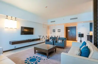 Apartment - 2 Bedrooms - 3 Bathrooms for sale in Fairmont Marina Residences - The Marina - Abu Dhabi
